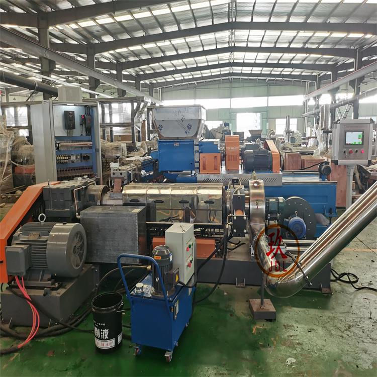 低煙無鹵造粒機_設(shè)備廠定制低煙無鹵電纜料造粒機_環(huán)保型電纜料造粒機